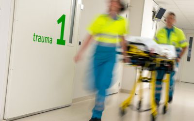 Patiënten verblijven zo’n vijf uur in de acute zorgketen: dat wordt langer als SEH’s dichtgaan